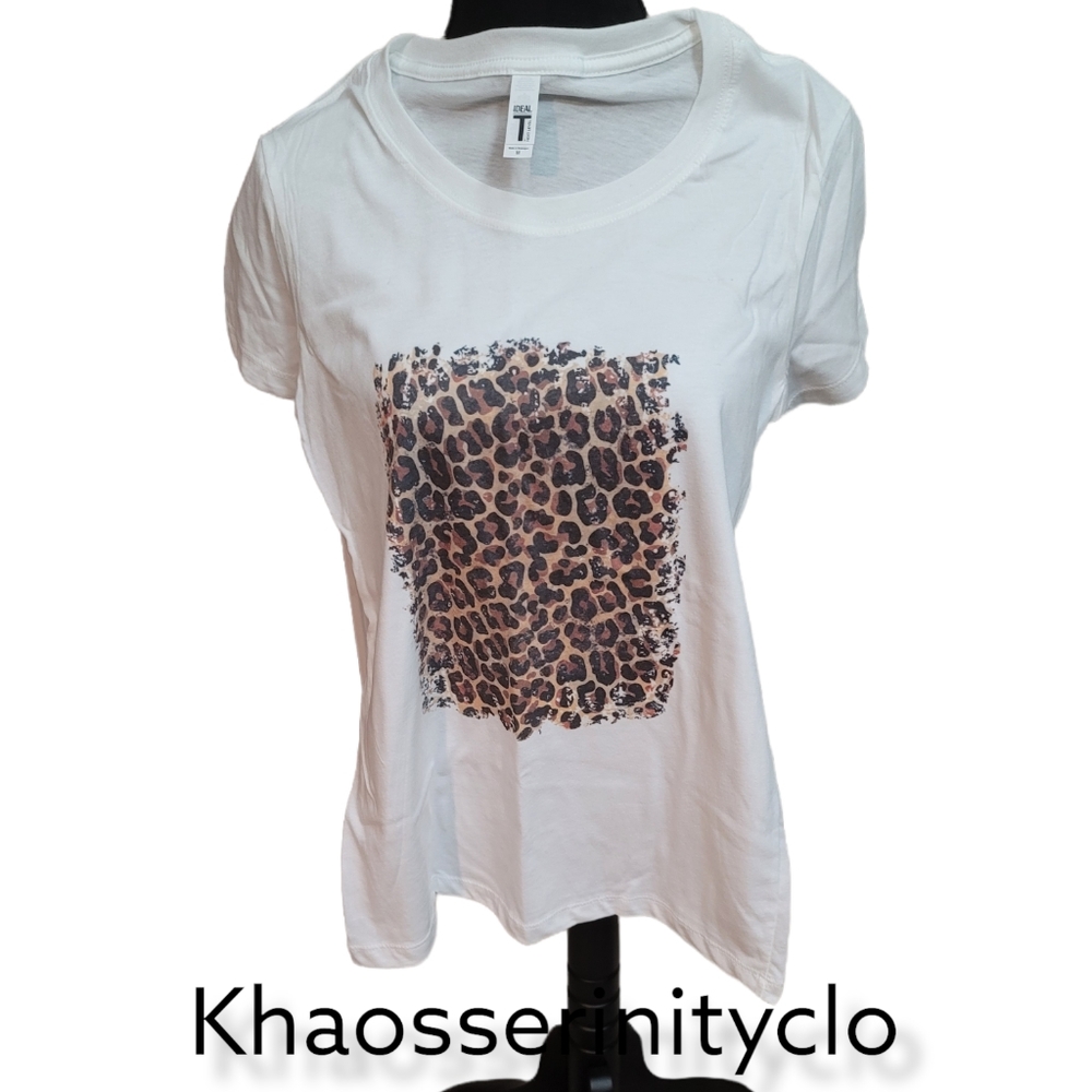 Leopard print top